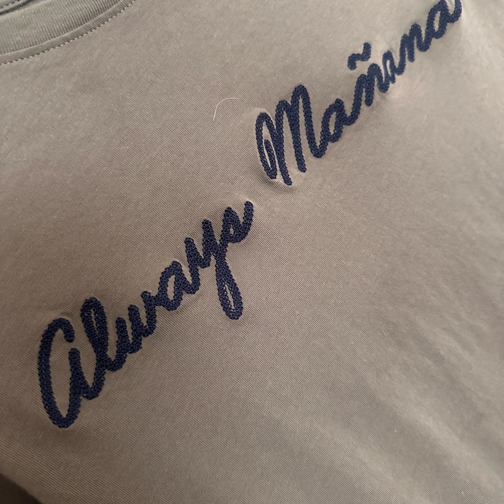 The Bee and The Fox laid-back style Graphic T~always manana- - Picture 7 of 7